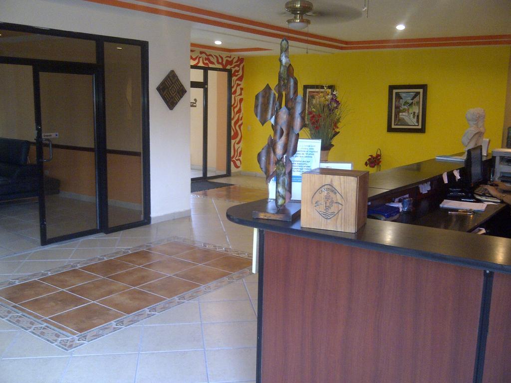 Hotel Cibeles La Ceiba Eksteriør billede